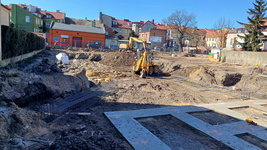 Trwa budowa budynku mieszkalnego na konińskiej Starówce