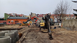 Trwa budowa budynku mieszkalnego na konińskiej Starówce